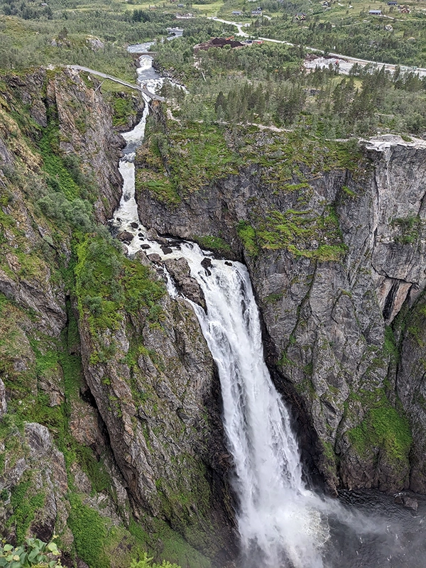 Vue sur Voringsfossen en Norvège