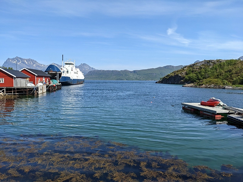 Ferry Jektvik en Norvège