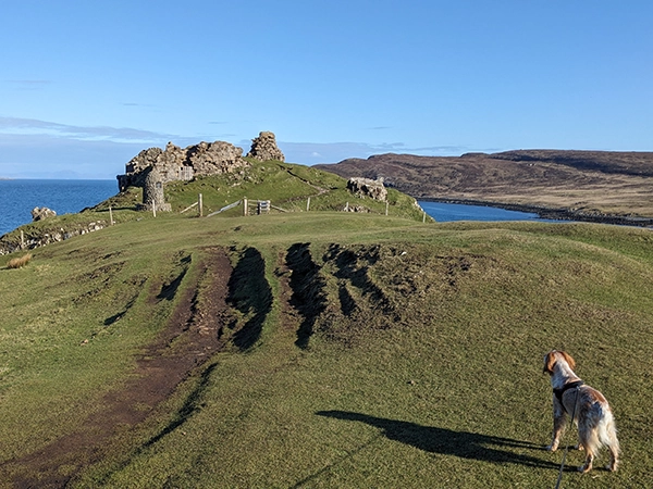 ruines du château Duntulm en Ecosses