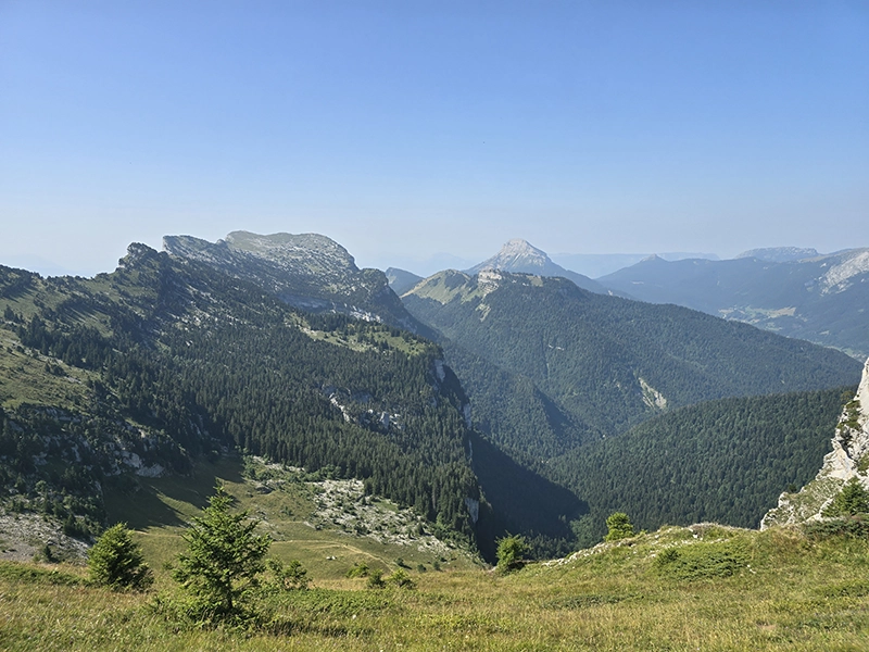 Sommet montagne tour de Chartreuse 2025